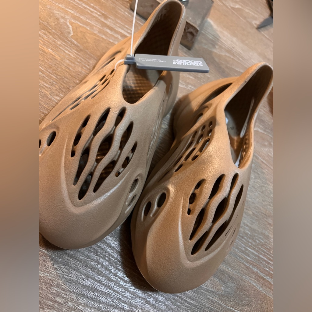 Adidas Yeezy Foam Runner - Stone Salt - Size 5